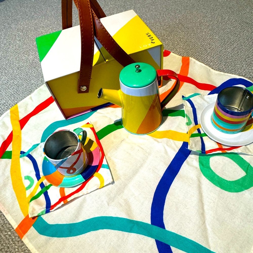 Lovevery tea party picnic set